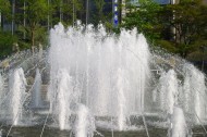 日本札幌大通公园的喷泉图片(11张)