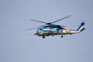 空中的直升机图片(16张)
