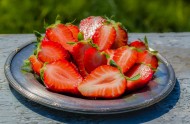新鲜美味的草莓图片(9张)
