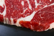 鲜嫩红色的牛肉图片(19张)