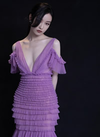 倪妮穿紫色仙女长裙写真图片欣赏