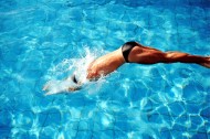 高清游泳人物图片(5张)