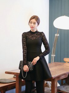 气质名媛黑裙优雅迷人