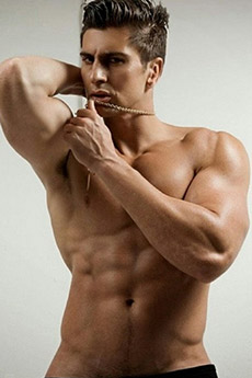 身材诱人的欧美男模肌肉帅哥健美写真图片
