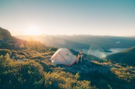 野外的宿营帐篷图片(18张)
