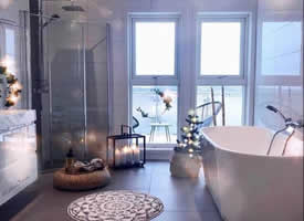 干净整洁的浴室装饰风格图片欣赏