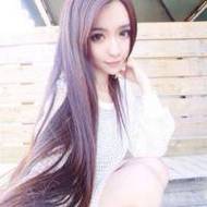 摆剪刀手的90后美女经典qq头像图片