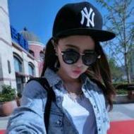 戴墨镜超拽炫酷的女生贴吧头像大全