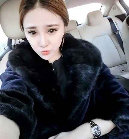 精致妆容的韩国美女陌陌qq头像大全