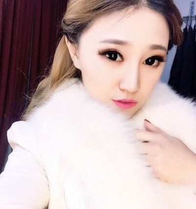 精致妆容的韩国美女陌陌qq头像大全