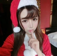 穿圣诞装的清纯萌妹子qq头像图片