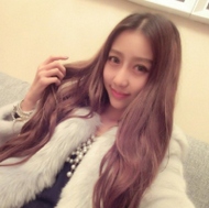 令人心动的自拍女生微信唯美头像