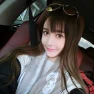 令人心动的自拍女生微信唯美头像
