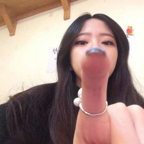 花枝招展的qq美女头像图片大全