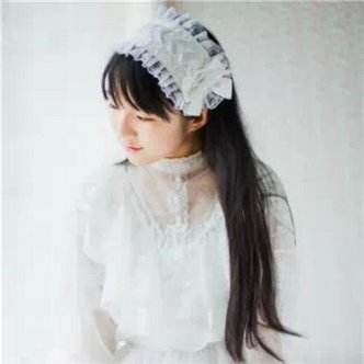 小清新长发微信女生纯白色头像图片