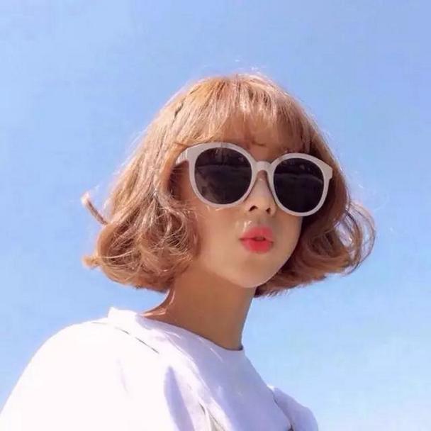 潮流时尚短发女生微博贴吧头像图片