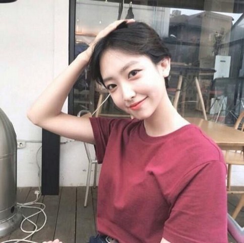 调皮可爱的qq漂亮女生头像图片