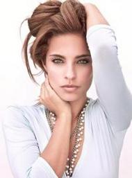 超凡脱俗的qq欧美女生头像大全