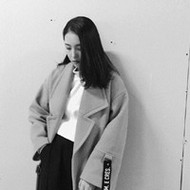 气质非凡的微信漂亮美女头像图片