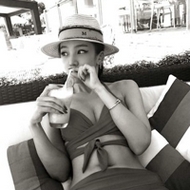 娇艳惊人的微信女生头像图片精选