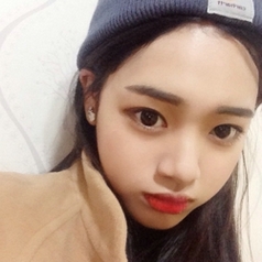 窈窕淑女的微信女生头像图片