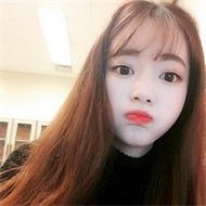 漂亮的长发微信美女复古风自拍头像图片