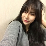 时尚大气的微信美女头像图片大全