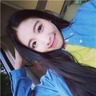 气质出众的美女自拍微信头像图片