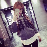 时尚靓丽氧气美女微信自拍头像图片