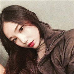 好看的大眼清纯女生微信头像图片