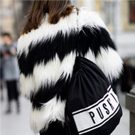 金发碧眼的欧美女生微信头像图片