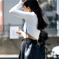 金发碧眼的欧美女生微信头像图片