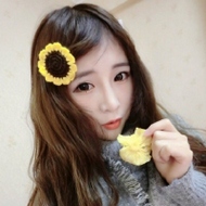 时尚漂亮的大眼美女微信潮流头像图片