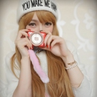 时尚漂亮的大眼美女微信潮流头像图片