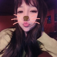 清纯气质女生剪刀手微信头像图片