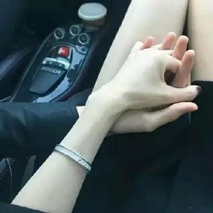 唯美幸福牵手的情侣微博贴吧头像