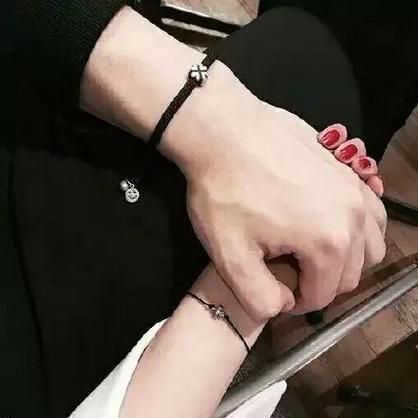 唯美幸福牵手的情侣微博贴吧头像