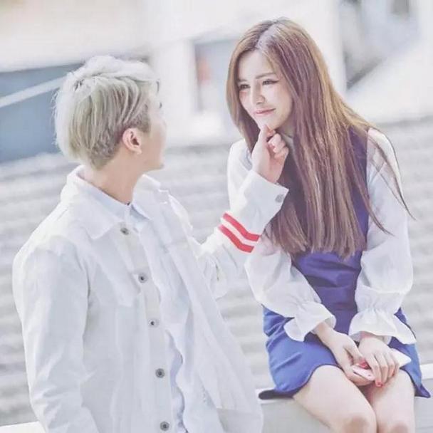 二情相悦的微信情侣头像图片大全