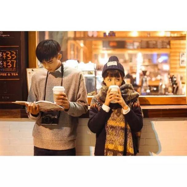 暖心画面的韩国情侣唯美qq头像图片