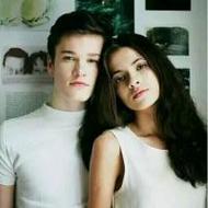 唯美情侣qq个性头像一左一右图片