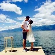 海边度假的情侣清新唯美qq头像图片