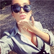 高冷的欧美女生原宿风微信头像图片