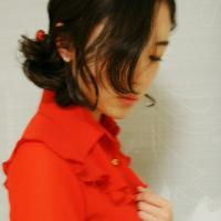 长相甜美的微信女生红色头像图片