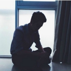 阳光帅气的qq男生头像图片大全