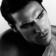 冷酷眼神的欧美成熟男人qq头像图片