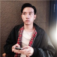 心力交瘁伤感的男生qq男生帅气头像