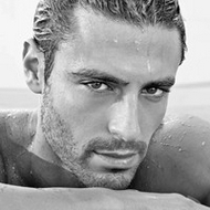 络腮胡子的欧美男生微信头像图片