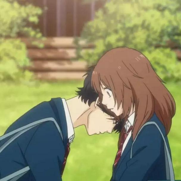 唯美高清的qq动漫情侣头像图片