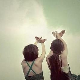 好姐妹唯美背影闺蜜微信头像图片