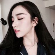 90后时尚潮流女生微信自拍头像大全